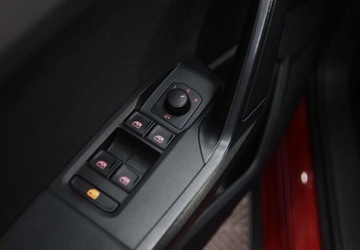 Seat Arona Crossover 1.5 TSI 150KM 2019 Seat Arona Seat Arona FR _1.5Benzyna 150 KM_Podgrzewane fotele_ Niski prze, zdjęcie 21