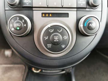 Kia Soul I 2009 KIA SOUL 1.6benz 124KM !Klimatyzacja ! Serwis ! SALON PL !, zdjęcie 11