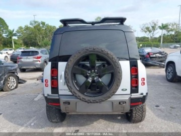 Land Rover Defender IV (L663) 2021 Land Rover Defender 110 x-dynamic hse, 2021r., 4x4, 3.0L 3.0 Benzyna 395KM, zdjęcie 7