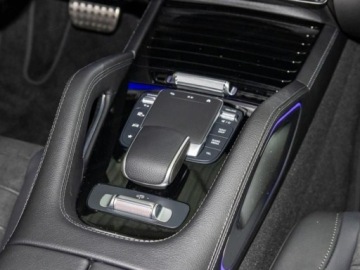 Mercedes GLE V167 SUV Facelifting 2.0 300d 269KM 2025 Od ręki - 300 d 4MATIC (269KM) | Dach panoramiczny + Hak holowniczy, zdjęcie 12