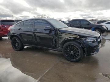 Mercedes GLC C253 2021 Mercedes-Benz GLC 2021, 2.0L, 4x4, COUPE, od ubezpieczalni 2.0 Benzyna, zdjęcie 2