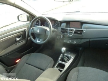 Renault Laguna III Hatchback 2.0 16v 140KM 2009 Renault Laguna Renault Laguna III NAVI PL Klimatronik Tempomat Parktronik, zdjęcie 17