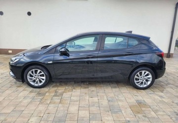 Opel Astra K Hatchback 5d 1.4 Turbo 125KM 2015 Opel Astra Opel Astra 1.4 Turbo Active 1.4 Benzyna 125KM, zdjęcie 3