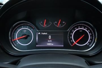 Opel Insignia I Sports Tourer Facelifting 2.0 CDTI ECOTEC 130KM 2015 Opel Insignia 2.0 CDTI, Salon Polska, Serwis ASO, zdjęcie 10