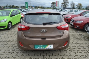 Hyundai i30 II Hatchback 3d 1.4 100KM 2013 Hyundai i30, z Niemiec, OPŁACONY, zdjęcie 3