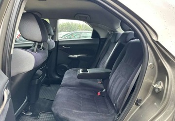 Honda Civic VIII Hatchback 3d 2.2 i-CTDi 140KM 2006 Honda Civic Honda Civic 2.2i-CTDi Executive 2.2 Diesel 140KM, zdjęcie 13