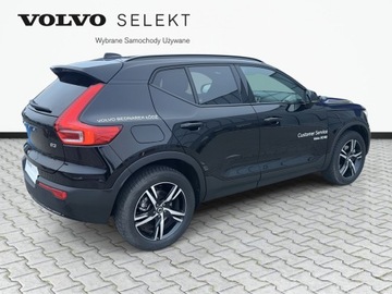 Volvo XC40 Crossover Facelifting 2.0 B3 163KM 2025 Volvo XC 40 VOLVO XC40 B3 Plus Dark Benzyna (163+1, zdjęcie 4