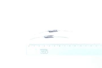 K40U-9 4700pF 4.7nF 10% 200V kondensator PIO USSR
