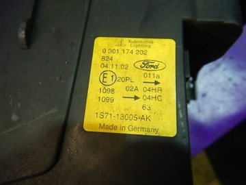 FORD MONDEO MK3 00-05 SVĚTLO PRAVÁ SVĚTLOMET PRAVÝ