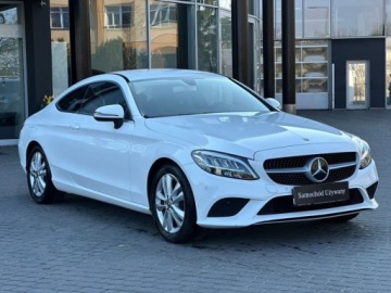 Mercedes Klasa C W205 Kabriolet Facelifting 1.6 200d 160KM 2019 Mercedes-Benz Klasa C 200 d ManualLedParktronicSalon PL 1.6 Diesel 160KM, zdjęcie 2