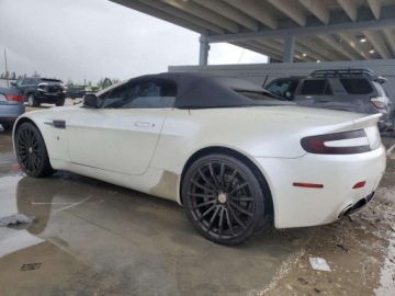 Aston Martin V8 Vantage III 2008 Aston Martin V8 Vantage 2008 4.3L 4.3 Benzyna 380KM, zdjęcie 1