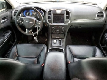 Chrysler 300C II 2017 Chrysler 300 Limited 2017 3.6l 3.6 Benzyna 292KM, zdjęcie 8