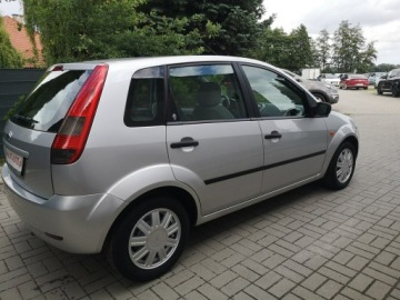 Ford Fiesta VI 1.4 16V 80KM 2002 Ford Fiesta 1.4 16v 80 KM Klima Elektryka ALlu G, zdjęcie 4