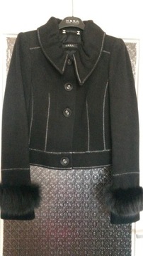 HERA czarny kostium nowoczesny żakiet kurtka spódnica 100% wełna futro lis