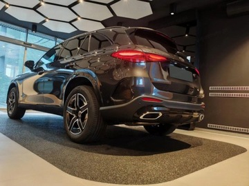 Mercedes GLC C254/X254 Coupe 2.0 220d 197KM 2025 MERCEDES-BENZ GLC 220 d 4-Matic AMG Line 2.0 197KM 2025, zdjęcie 3