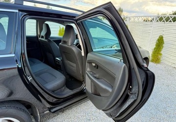Volvo V70 III Kombi Facelifting 2.0 D2 DRIVE-E 120KM 2016 Volvo V70 Volvo V70 D2 Geartronic Summum 2.0 Diesel 120KM, zdjęcie 33