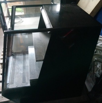 витрина холодильного магазина GP 2015