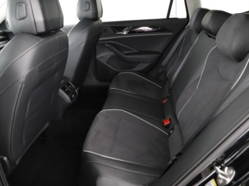 Volkswagen Passat B8 Variant Facelifting 2.0 TDI SCR 150KM 2025 Volkswagen Passat diesel, automatyczna, napęd prze, zdjęcie 10