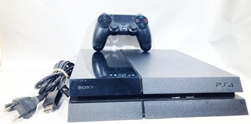 Konsola PlayStation 4 FAT