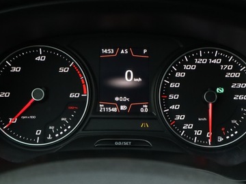 Seat Leon III ST Facelifting 2.0 TDI 150KM 2018 Seat Leon 2.0 TDI, DSG, Skóra, Navi, Klima, zdjęcie 10