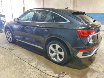 Audi 2023 Audi Q5 Sportback 2023 AUDI Q5 SPORTBACK PRM PLS 45 2.0 Benzyna 261KM, zdjęcie 2