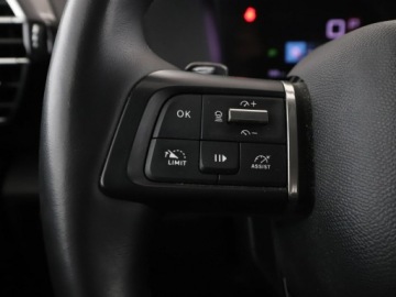 Citroen C4 III SUV 1.2 PureTech 130KM 2021 Citroen C4 Shine automat skóra navi kamera HUD, zdjęcie 33