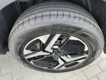 Peugeot 2008 II SUV Facelifting 1.2 PureTech 130KM 2024 Peugeot 2008 GT Lift Automat Navi Kamera Hands Free Sensor Elektryka PDC A, zdjęcie 9