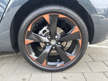 Cupra Leon II Hatchback Facelifting 1.5 eTSI MHEV 150KM 2026 Cupra Leon 1.5 eTSI 150 KM 7-biegowa automatyczna, zdjęcie 12