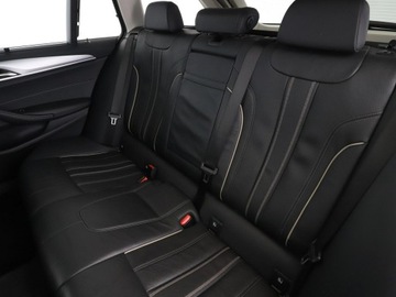 BMW Seria 5 G30-G31 Touring Plug-In 2.0 520e 204KM 2021 BMW 520 FV23 520e PHEV Automat Panorama Navi, zdjęcie 16