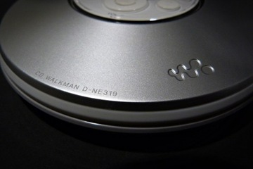 Discman (CD Walkman) Sony D-NE319 НАБОР КОЛОНОК
