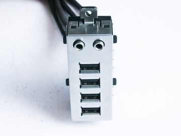HP Elite 8300 Front Panel Audio / USB - 625248-001