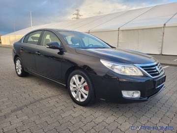 Renault Latitude 2013 Renault Latitude 2.0DCi Initiale Mega Opcja Bezwypadkowa 2.0 Diesel 173KM, zdjęcie 2