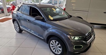 Volkswagen T-Roc I SUV 1.5 TSI ACT 150KM 2019 Volkswagen T-Roc 1.5 TSI 150KM Salon PL FV23 DSG 1.5 Benzyna 150KM, zdjęcie 13