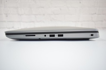 DELL 7550 i7-10850H | 16GB | 512SSD | FHD | RTX 3000 | 1068620