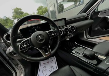 Mercedes Klasa A W177/V177 Hatchback 1.5 180d 116KM 2018 Mercedes-Benz Klasa A kamera 1.5D NAVI gwarancja LED 1.5 Diesel, zdjęcie 30