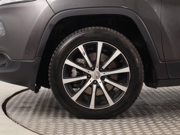 Jeep Cherokee V Terenowy 2.0 MJD 170KM 2015 Jeep Cherokee 2.0 MultiJet, 167 KM, 4X4, Automat, zdjęcie 11