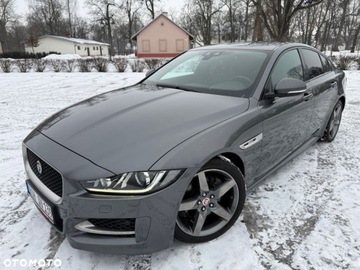 Jaguar XE Sedan 2.0 i4 180KM 2018 Jaguar XE Jaguar XE 2.0 D R-Sport 2.0 Diesel 180KM, zdjęcie 2