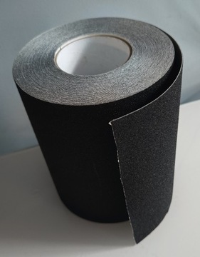 Лента противоскользящая черная 200мм 18м, пороги прочные снаружи 20см