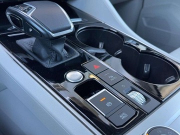 Volkswagen Touareg III SUV 3.0 V6 SCR TDI 286KM 2021 Volkswagen Touareg Elegance, Asystenci, Kamera 360, Pneumatyka, Softclose,, zdjęcie 18