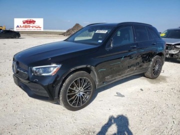 Mercedes GLC C253 2021 Mercedes-Benz GLC 300, 2021r., 2.0L 2.0 Benzyna 255KM