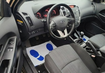 Kia Ceed I Hatchback 5d Facelifting 1.4 DOHC CVVT 90KM 2011 Kia Ceed Super stan Maly przebieg 12.2011 1.4 Benzyna 90KM, zdjęcie 12