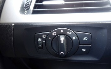 BMW Seria 3 E90-91-92-93 Limuzyna E90 318i 143KM 2008 BMW Seria 3 318i 143KM Sedan Klimatronik K.Serwisowa Nowe hamulce Super st, zdjęcie 20