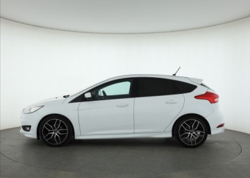 Ford Focus III Hatchback 5d facelifting 1.6 TDCi 95KM 2015 Ford Focus 1.6 TDCi, Salon Polska, Klima, zdjęcie 2