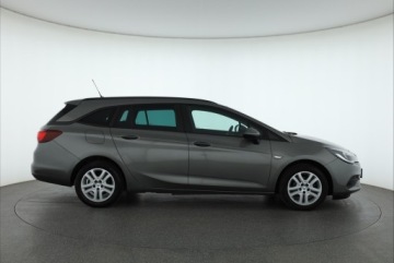 Opel Astra K Sportstourer Facelifting 1.2 Turbo 145KM 2020 Opel Astra 1.2 Turbo, Salon Polska, Serwis ASO, zdjęcie 5