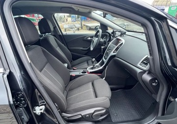 Opel Astra J Sports Tourer Facelifting 2.0 BiTurbo CDTI 195KM 2014 Opel Astra 2.0Biturbo 194KM Sport Xenon Led Navi Kamera Stan Bdb OPLACONY, zdjęcie 20