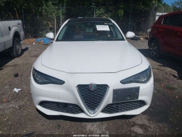 Alfa Romeo Giulia II 2019 Alfa Romeo Giulia 2019 Alfa Romeo Giulia Ti Lusso RWD 2.0 Benzyna 280KM, zdjęcie 10