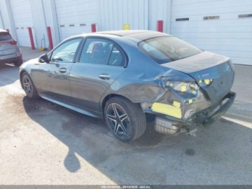 Mercedes Klasa C W206 2024 Mercedes-Benz Klasa C 300 2024 2.0l 2.0 Benzyna 255KM, zdjęcie 3