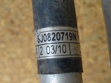 AUDI TT 8J 06-14 PŘÍVOD KLIMATIZACE 8J0820719N