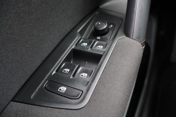 Volkswagen Tiguan II SUV Facelifting 1.5 TSI 150KM 2022 VW Tiguan 1.5 TSI, Salon Polska, Serwis ASO, zdjęcie 17