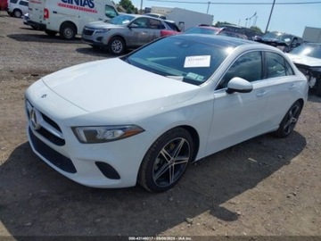 Mercedes Klasa A W177/V177 2022 Mercedes-Benz Klasa A A220 4matic 2.0 Benzyna 188KM, zdjęcie 1